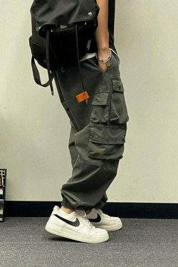 Y2K Aesthetic Cargo Skirt: Coquette Style Grunge Outfit with Pastel Goth Vibes