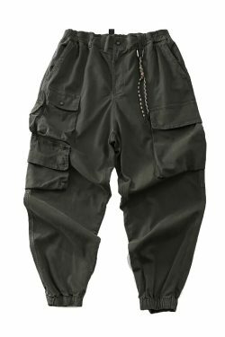 Y2K Aesthetic Cargo Skirt: Coquette Style Grunge Outfit with Pastel Goth Vibes