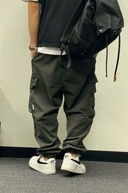 Y2K Aesthetic Cargo Skirt: Coquette Style Grunge Outfit with Pastel Goth Vibes