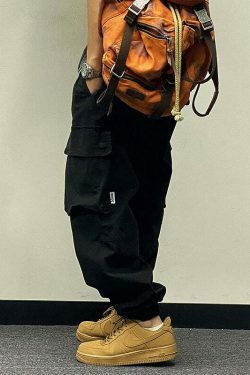 Y2K Aesthetic Cargo Skirt: Coquette Style Grunge Outfit with Pastel Goth Vibes