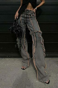 Y2K Aesthetic Cargo Skirt: Coquette Style Grunge Outfit with Raw-Edge Split Jeans
