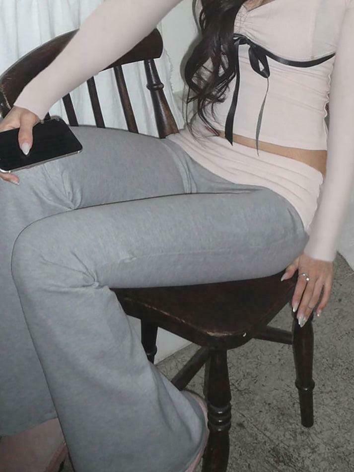 Y2K Aesthetic Cargo Skirt in Coquette Style with Grunge Vibes and Pastel Goth Influence