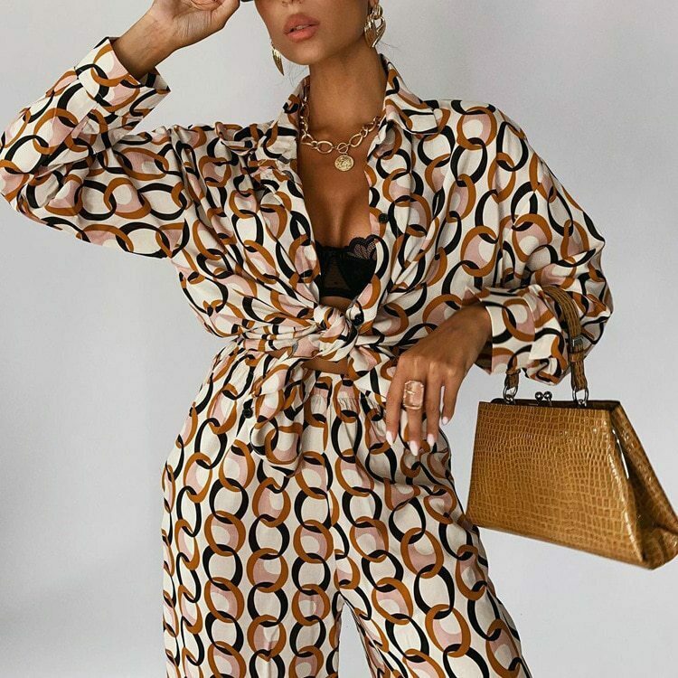 Y2K Aesthetic Cargo Skirt Set: Coquette Style Grunge Outfit with Cute Hoodie and Platform Mary Janes Y2K Aesthetic Cargo Skirt Set: Coquette Style Grunge Outfit with Cute Hoodie and Platform Mary Janes