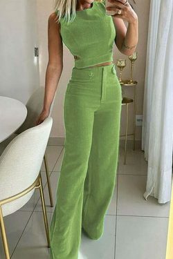 Y2K Aesthetic Cargo Skirt Suit with Coquette Style and Grunge Vibes