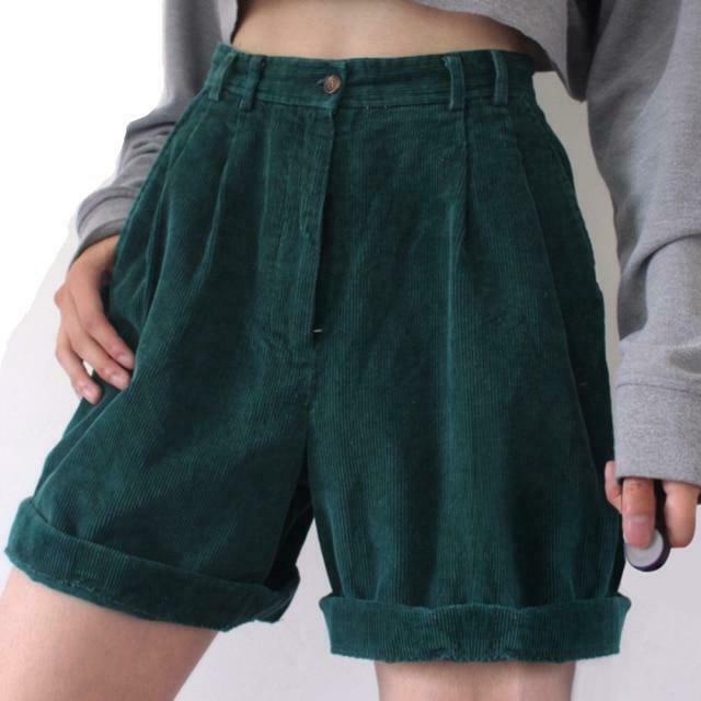 Y2K Aesthetic Cargo Skirt: Vintage Casual Loose Shorts Y2K Aesthetic Cargo Skirt: Vintage Casual Loose Shorts