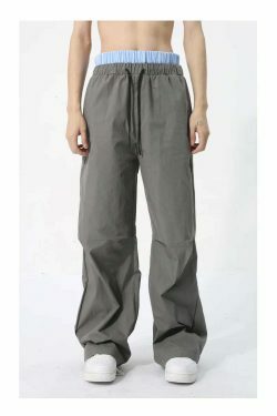 Y2K Aesthetic Cargo Skirt with Boxer Waistband and Pleated Knee Shell