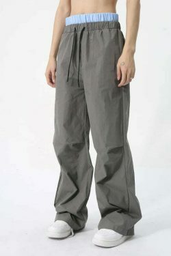 Y2K Aesthetic Cargo Skirt with Boxer Waistband and Pleated Knee Shell