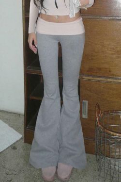 Y2K Aesthetic Cargo Skirt with Coquette Style and Grunge Flare Leg Pants