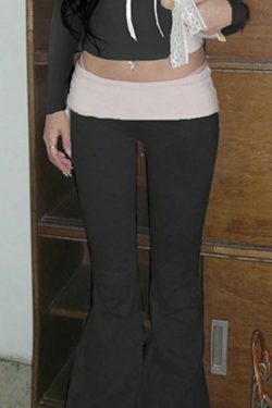 Y2K Aesthetic Cargo Skirt with Coquette Style and Grunge Flare Leg Pants