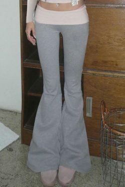 Y2K Aesthetic Cargo Skirt with Coquette Style and Grunge Flare Leg Pants