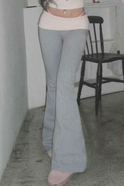 Y2K Aesthetic Cargo Skirt with Coquette Style and Grunge Flare Leg Pants