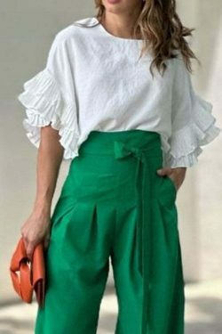 Y2K Aesthetic Cargo Skirt with Coquette Style and Grunge Vibes - Cute Tops and Comfy Hoodie Included