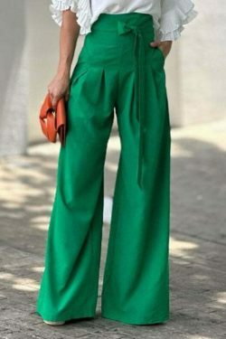 Y2K Aesthetic Cargo Skirt with Coquette Style and Grunge Vibes - Cute Tops and Comfy Hoodie Included