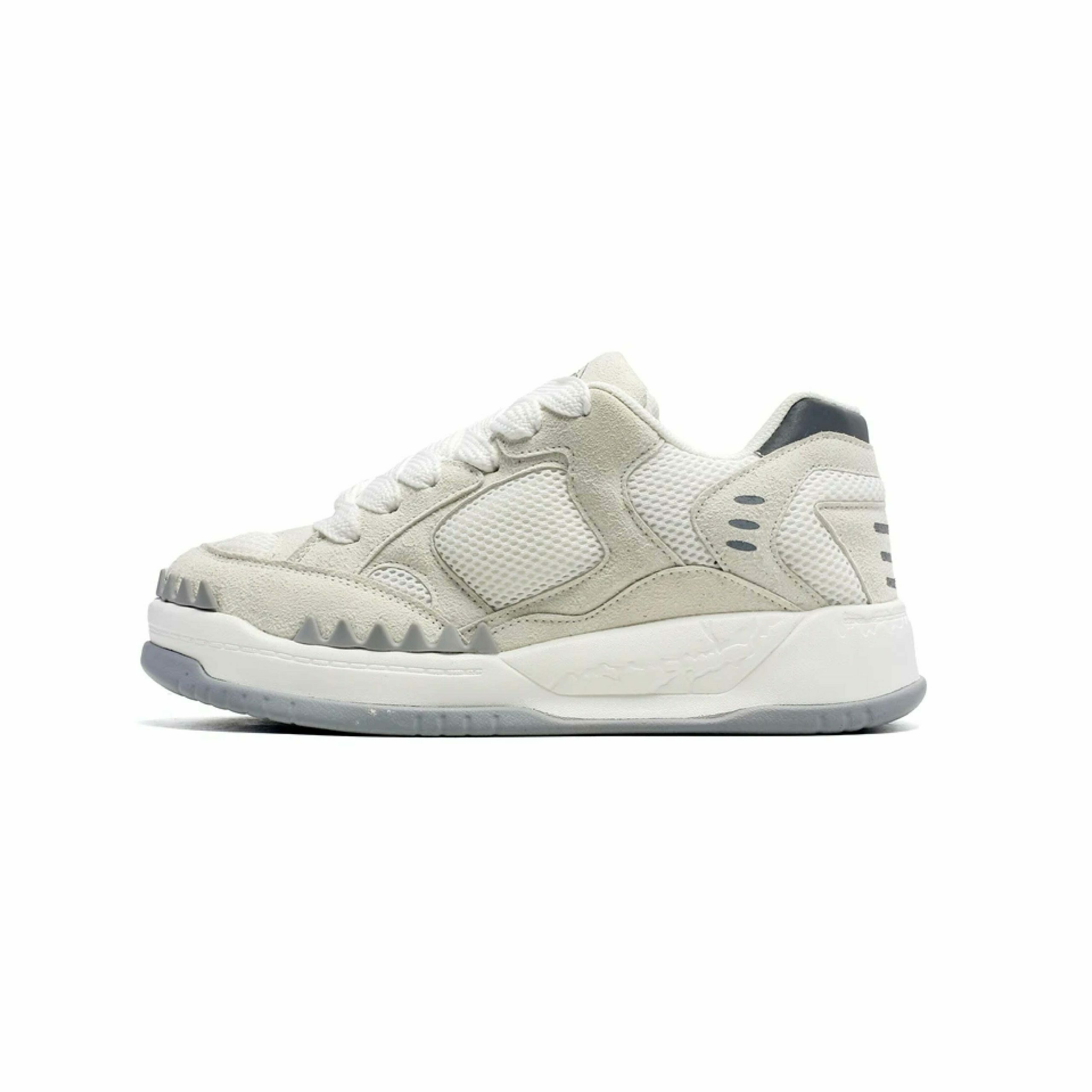 Y2K Aesthetic Chunky Skate Style Sneakers for Niche Women Fashion