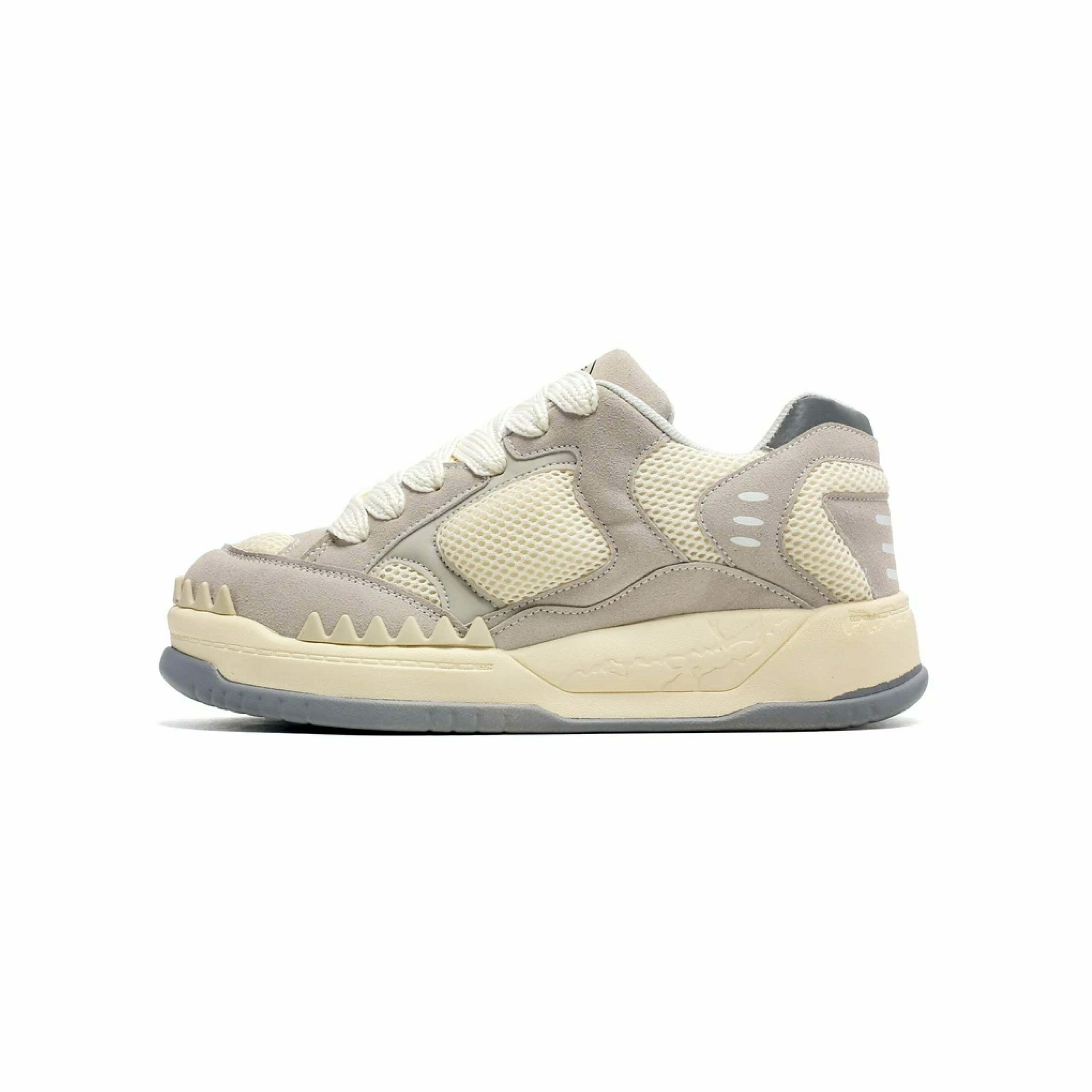 Y2K Aesthetic Chunky Skate Style Sneakers for Niche Women Fashion