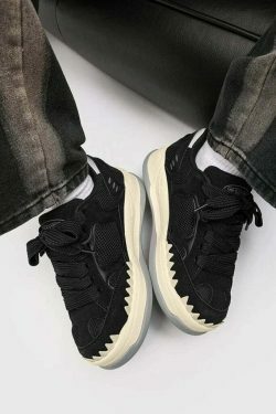 Y2K Aesthetic Chunky Skate Style Sneakers for Niche Women Fashion