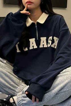 Y2K Aesthetic Contrast Color Embroidery Hoodie with Kangaroo Pocket