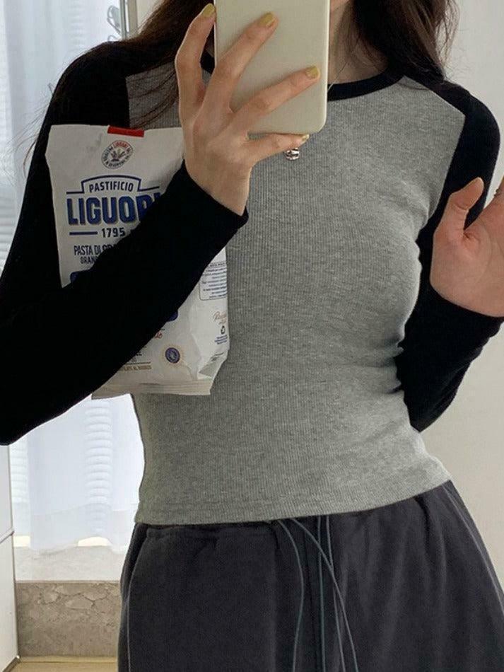 Y2K Aesthetic Contrast Color Raglan Slim Long Sleeve Knit Y2K Aesthetic Contrast Color Raglan Slim Long Sleeve Knit