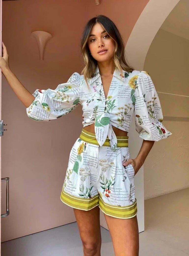 Y2K Aesthetic Coquette Outfit: Belly-Revealing Top & High Waist Shorts Y2K Aesthetic Coquette Outfit: Belly-Revealing Top & High Waist Shorts