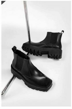 Y2K Aesthetic Coquette Style Black Angled Toe Chelsea Boots