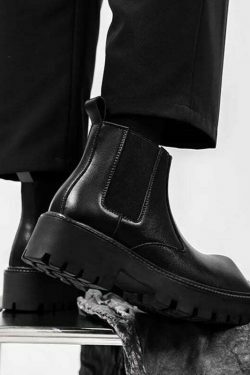 Y2K Aesthetic Coquette Style Black Angled Toe Chelsea Boots