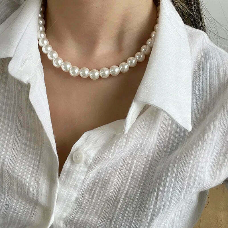 Y2K Aesthetic Coquette Style Cargo Skirt - Modern Minimalism Short Sleeve Shirt Y2K Aesthetic Coquette Style Cargo Skirt - Modern Minimalism Short Sleeve Shirt