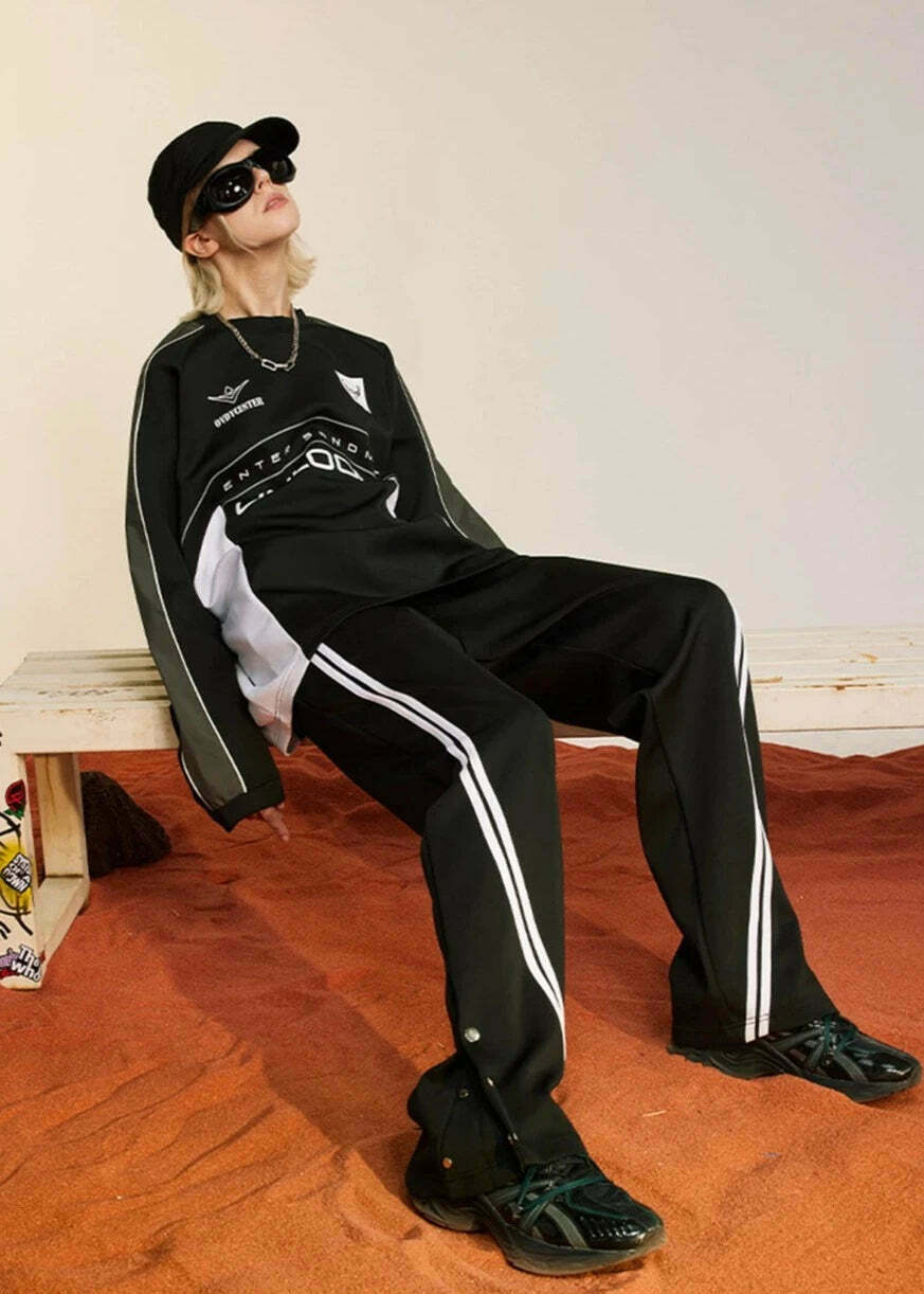 Y2K Aesthetic Coquette Style Cargo Skirt Hoodie - Vintage Sweater Vest