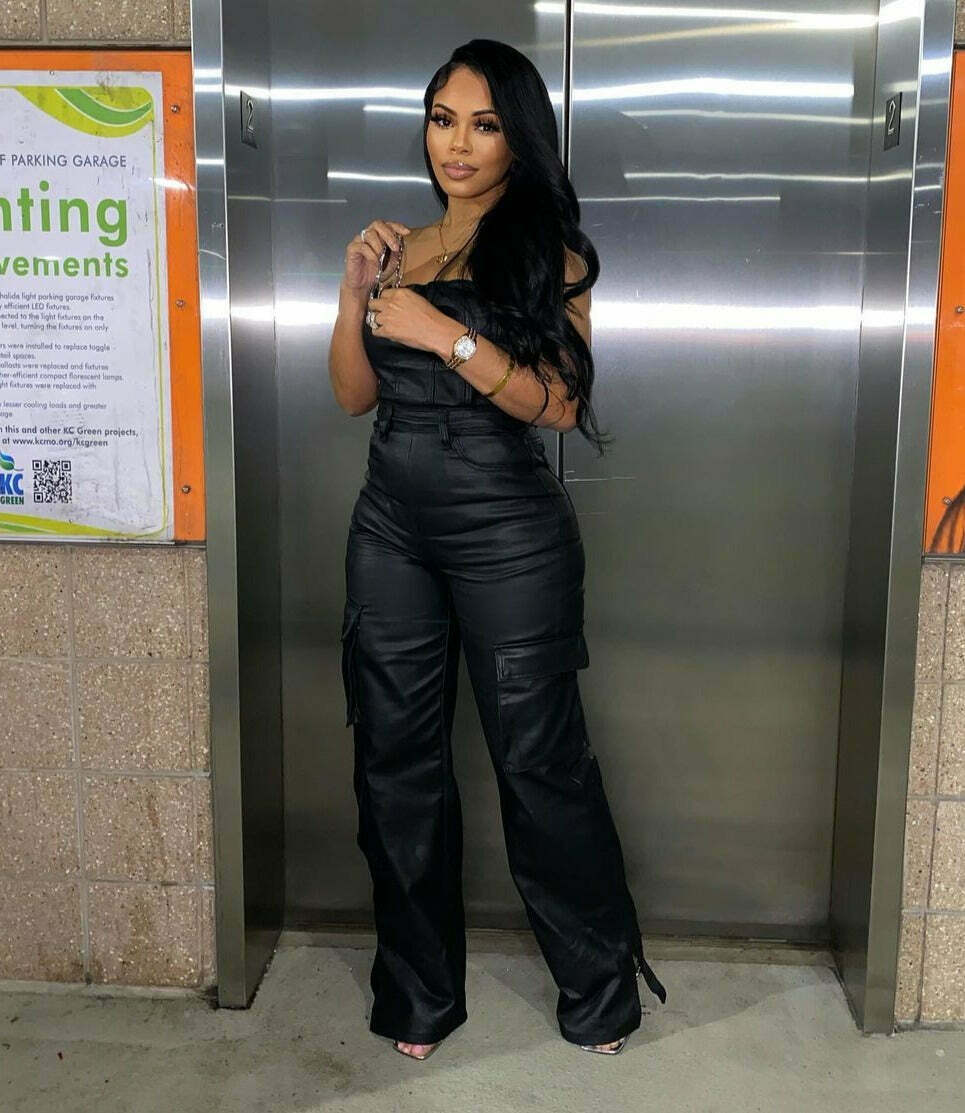 Y2K Aesthetic Coquette Style Cargo Skirt Jumpsuit with PU Leather Pocket Y2K Aesthetic Coquette Style Cargo Skirt Jumpsuit with PU Leather Pocket