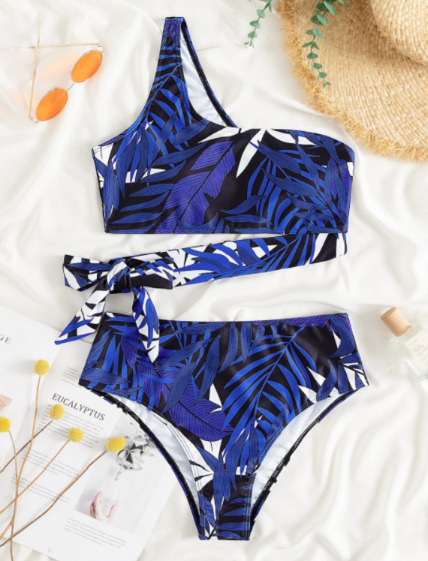 Y2K Aesthetic Coquette Style Cargo Skirt with Pastel Goth Vibe - Grunge Fashion Y2K Aesthetic Coquette Style Cargo Skirt with Pastel Goth Vibe - Grunge Fashion