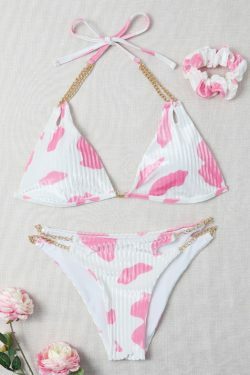 Y2K Aesthetic Coquette Style Cargo Skirt with Pastel Goth Vibes