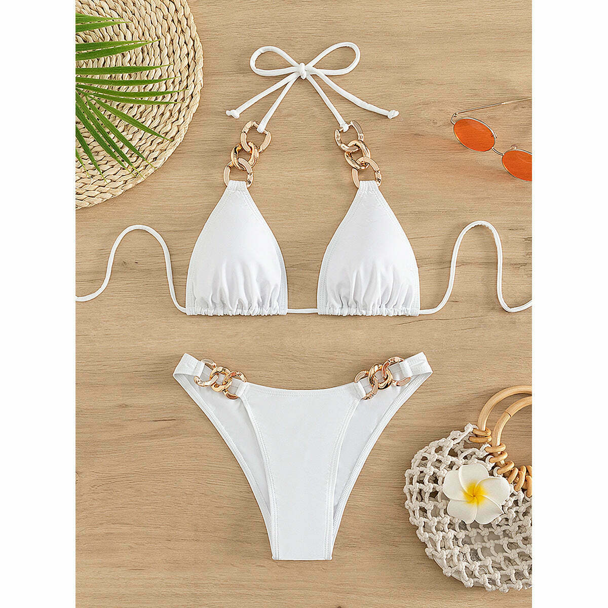 Y2K Aesthetic Coquette Style Cargo Skirt with Pastel Goth Vibes and Grunge