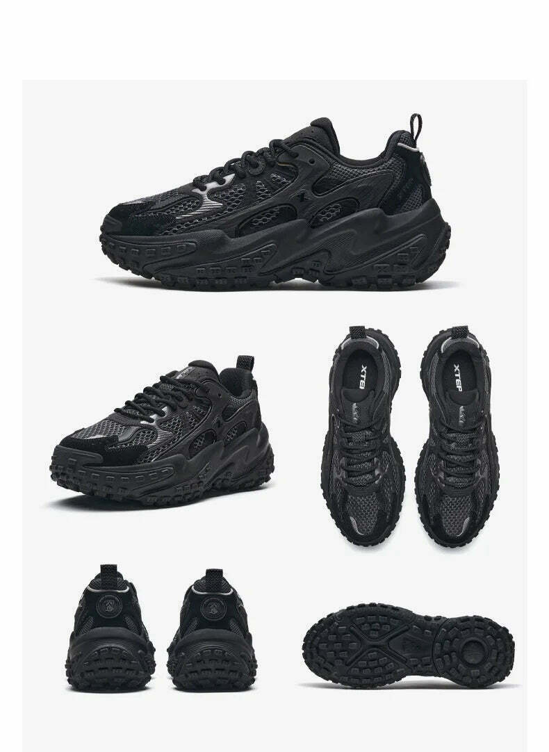 Y2K Aesthetic Coquette Style Cargo Skirt with Xtep Chinoiserie Sneakers Y2K Aesthetic Coquette Style Cargo Skirt with Xtep Chinoiserie Sneakers