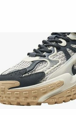 Y2K Aesthetic Coquette Style Cargo Skirt with Xtep Chinoiserie Sneakers