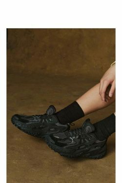 Y2K Aesthetic Coquette Style Cargo Skirt with Xtep Chinoiserie Sneakers