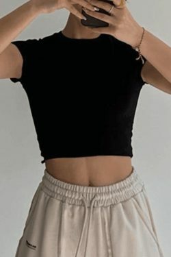 Y2K Aesthetic Coquette Style Cute Crop Top for Women - Grunge Fashion with Pastel Goth Vibes