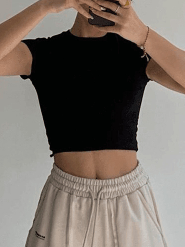 Y2K Aesthetic Coquette Style Cute Crop Top for Women - Grunge Fashion with Pastel Goth Vibes Y2K Aesthetic Coquette Style Cute Crop Top for Women - Grunge Fashion with Pastel Goth Vibes