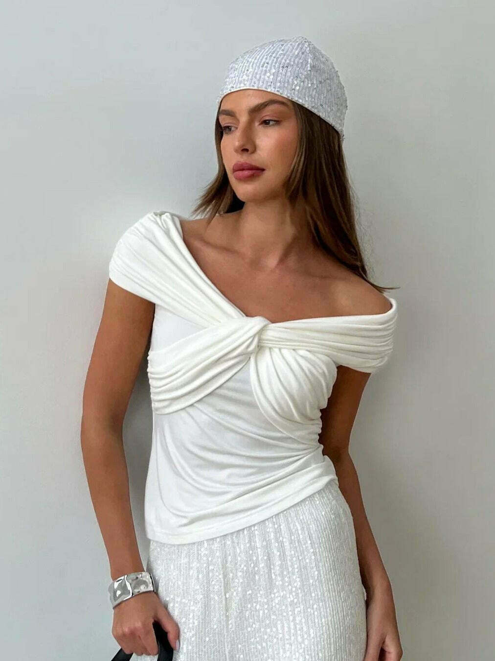 Y2K Aesthetic Coquette Style Grunge Outfits Cargo Skirt Cute Tops Pastel Goth Hoodie Y2K Aesthetic Coquette Style Grunge Outfits Cargo Skirt Cute Tops Pastel Goth Hoodie