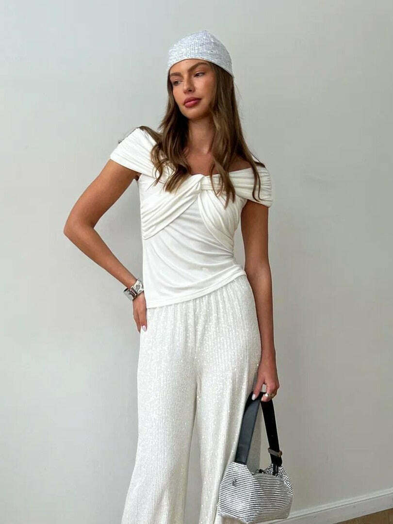 Y2K Aesthetic Coquette Style Grunge Outfits Cargo Skirt Cute Tops Pastel Goth Hoodie Y2K Aesthetic Coquette Style Grunge Outfits Cargo Skirt Cute Tops Pastel Goth Hoodie