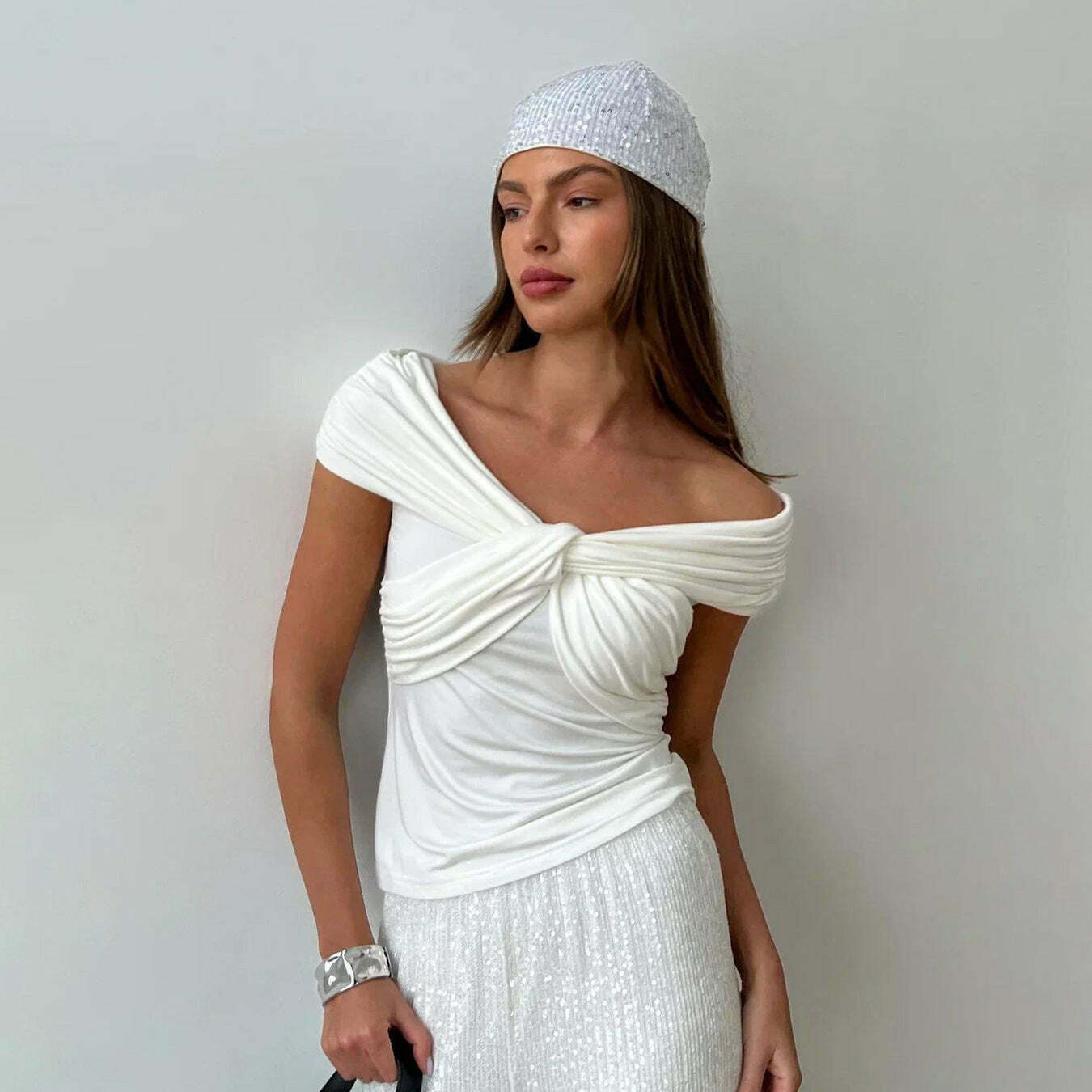 Y2K Aesthetic Coquette Style Grunge Outfits Cargo Skirt Cute Tops Pastel Goth Hoodie Y2K Aesthetic Coquette Style Grunge Outfits Cargo Skirt Cute Tops Pastel Goth Hoodie