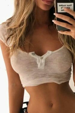 Y2K Aesthetic Coquette Style Grunge Top with Slim Fit - Cute Cargo Skirt Outfit