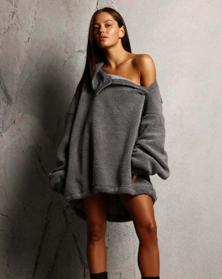 Y2K Aesthetic Coquette Style Half-Zip Hoodie for Women - Grunge, Pastel Goth, and Preppy Fashion Y2K Aesthetic Coquette Style Half-Zip Hoodie for Women - Grunge, Pastel Goth, and Preppy Fashion