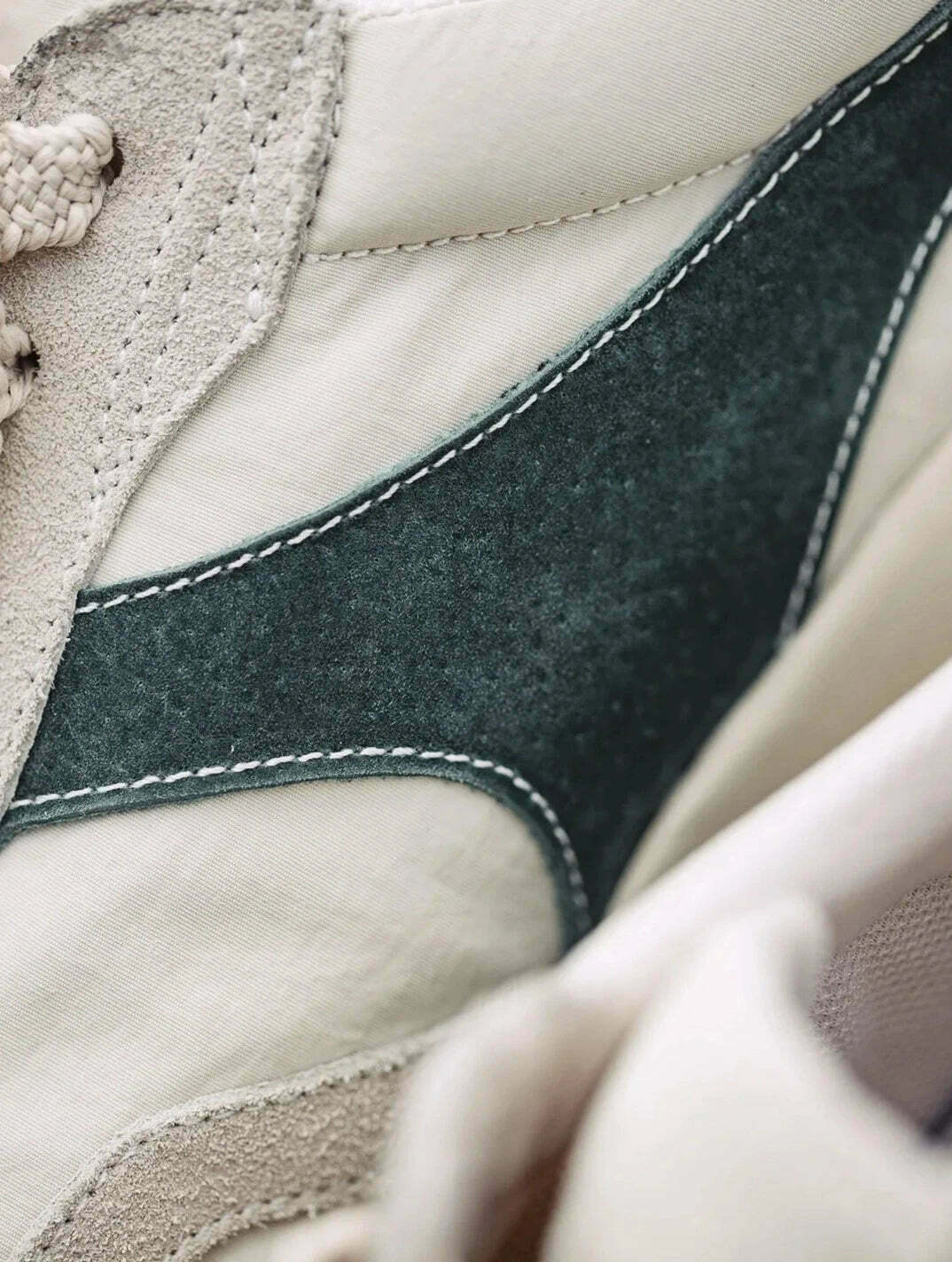 Y2K Aesthetic Coquette Style Retro Dad Sneakers for Niche Women Fashion