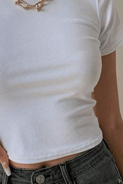 Y2K Aesthetic Crop Top: Coquette Style Grunge Fashion with Pastel Goth Vibes