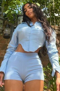 Y2K Aesthetic Cropped Contour Classic Shirt in Coquette Style