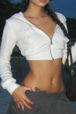 Y2K Aesthetic Cropped White Zip Up Hoodie - Coquette & Grunge Style Women's Fashion