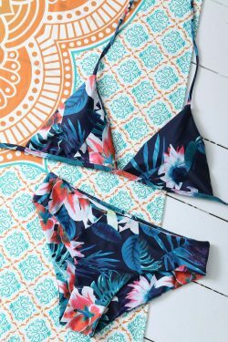 Y2K Aesthetic Flower Halter Bikini Set for Women - Coquette Style Grunge Fashion with Pastel Goth