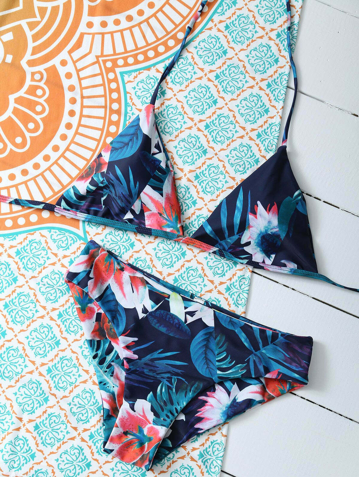 Y2K Aesthetic Flower Halter Bikini Set for Women - Coquette Style Grunge Fashion with Pastel Goth