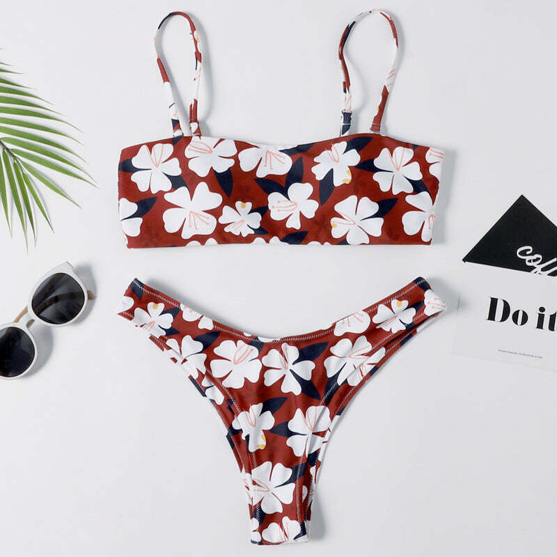 Y2K Aesthetic Flower Print Bandeau Thong Bikini - Retro Coquette Style Swimwear Y2K Aesthetic Flower Print Bandeau Thong Bikini - Retro Coquette Style Swimwear