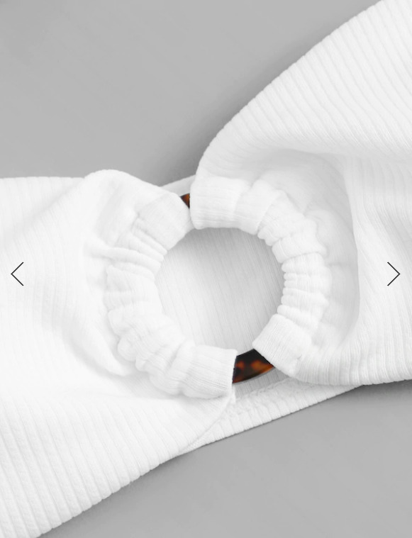 Y2K Aesthetic High Cut Bandeau Bikini Set in Two Tone Color Y2K Aesthetic High Cut Bandeau Bikini Set in Two Tone Color