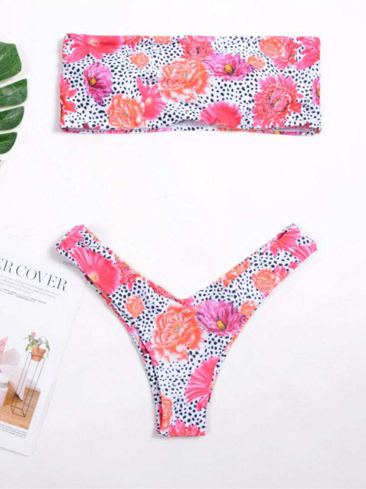 Y2K Aesthetic High Cut Flower Print Bikini Swimsuit - Strapless & Backless Y2K Aesthetic High Cut Flower Print Bikini Swimsuit - Strapless & Backless